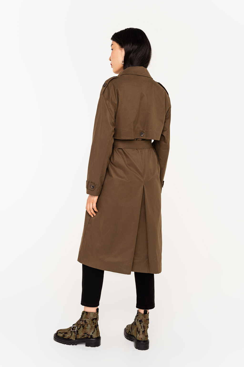 тренчкот двубортный с пелериной и поясом - цвет зеленый - 6