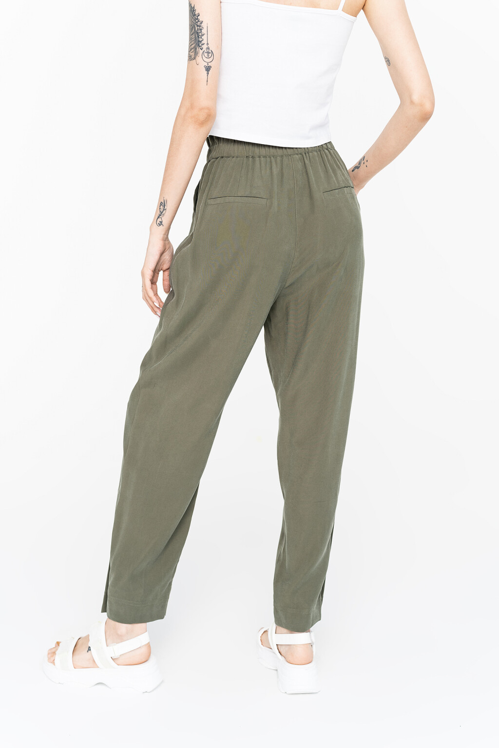 брюки широкие с резинкой на поясе - цвет зеленый - 4