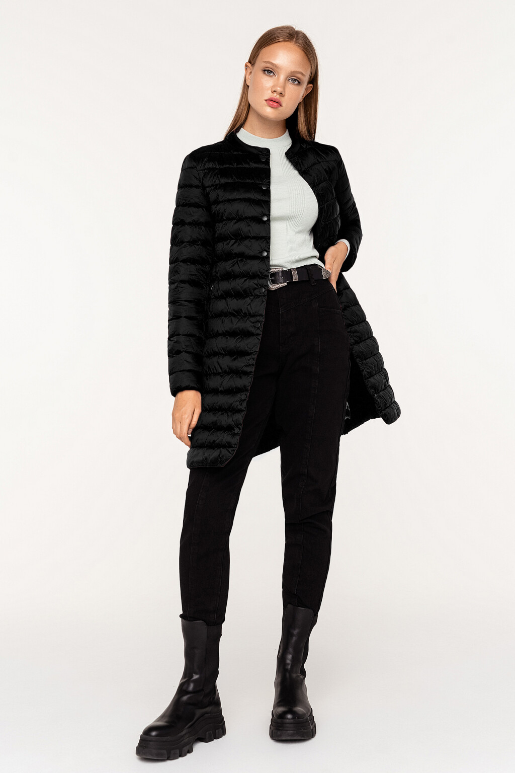 пальто стеганое утепленное на кнопках - цвет черный - 2