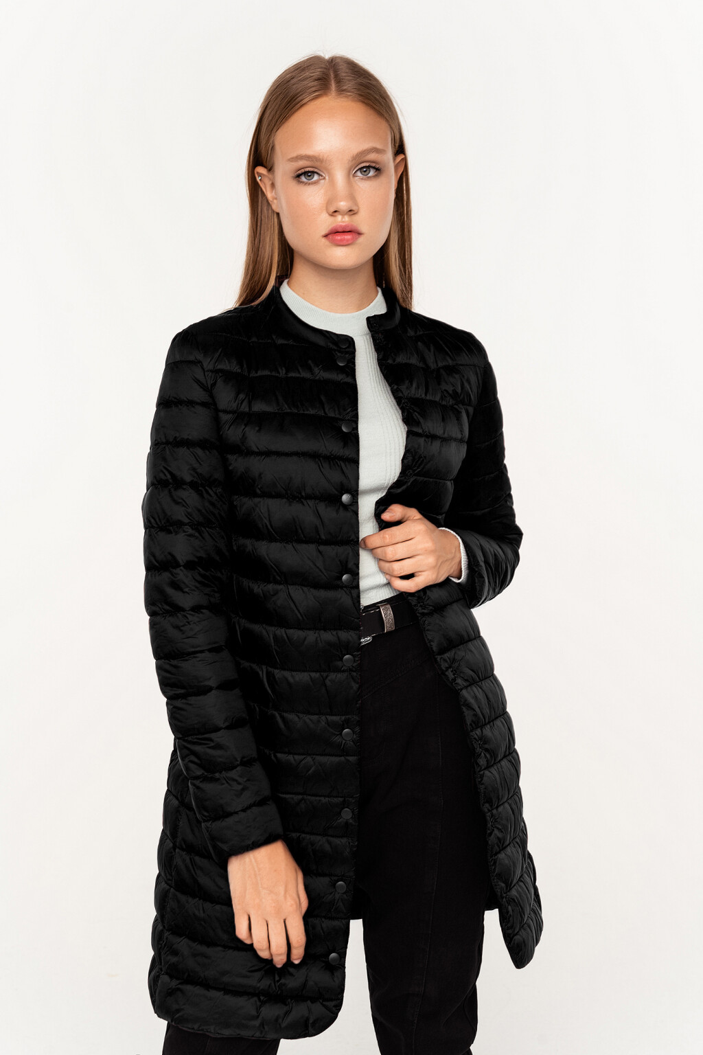 пальто стеганое утепленное на кнопках - цвет черный - 3