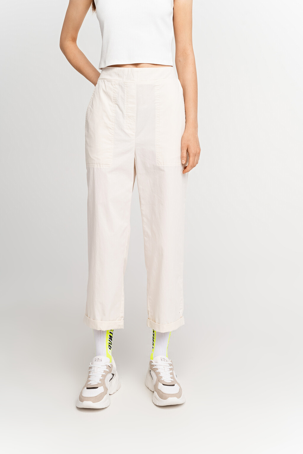брюки укороченные хлопковые с резинкой на поясе - цвет белый - 2