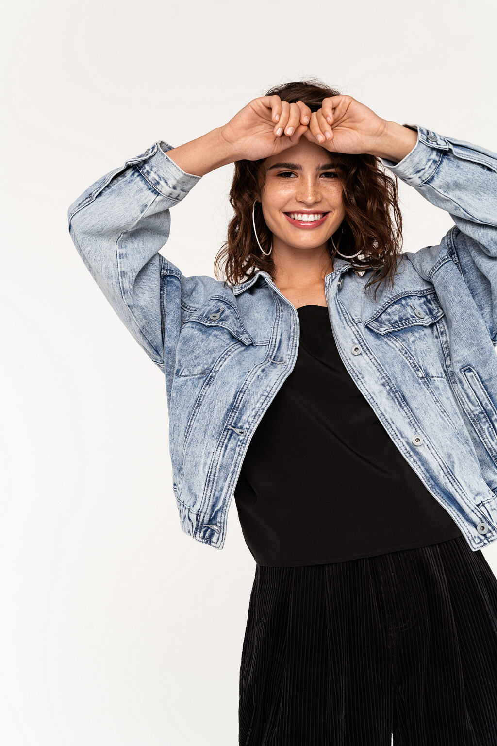 куртка джинсовая вареная oversize - цвет голубой - 3