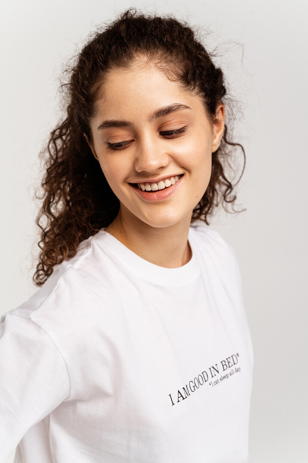 Футболка хлопковая oversize с надписью - цвет белый - 1