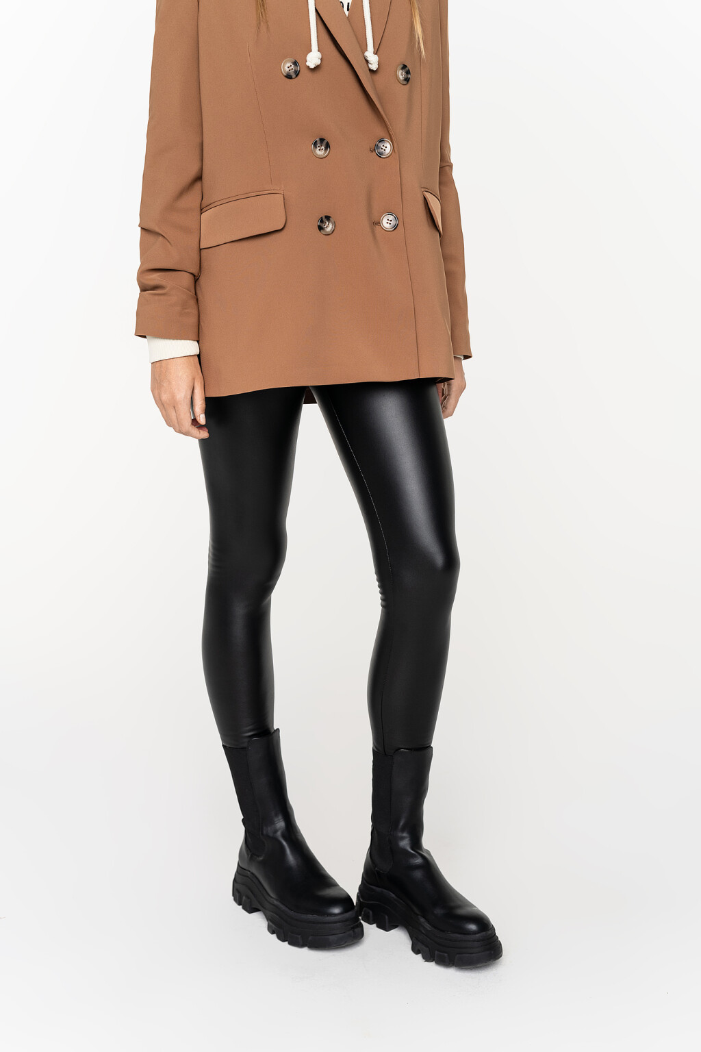 леггинсы с эффектом искусственной кожи - цвет черный - 2