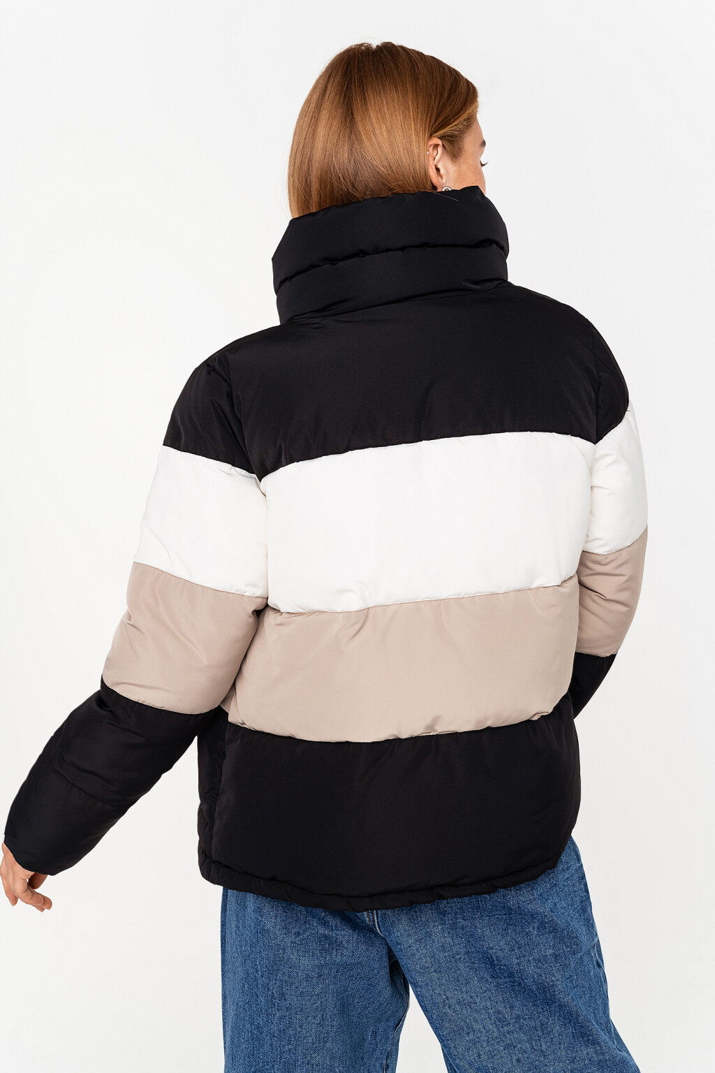 куртка утепленная в стиле колор-блок на молнии - цвет черный - 4