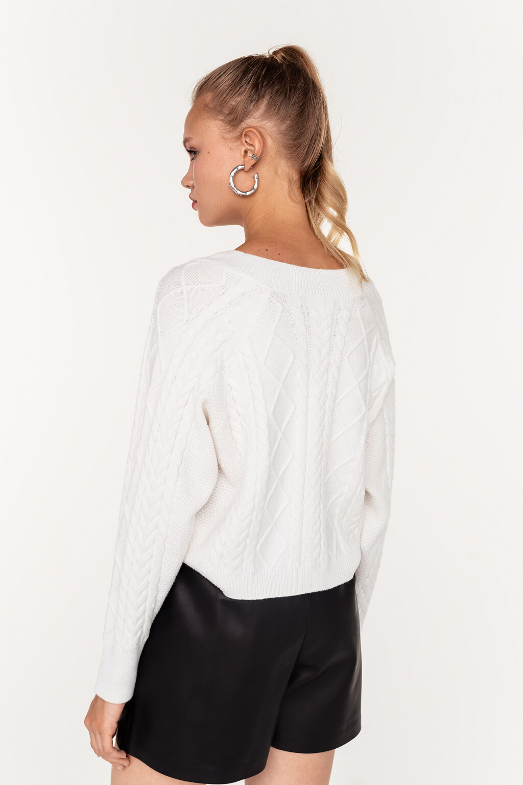 джемпер вязаный с фактурным узором - цвет белый - 4
