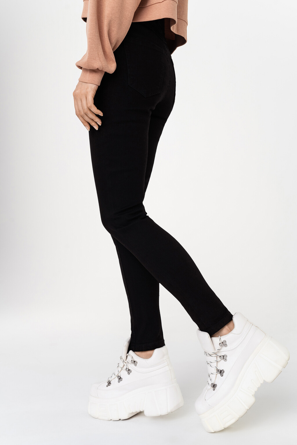 джинсы skinny укороченные - цвет черный - 2