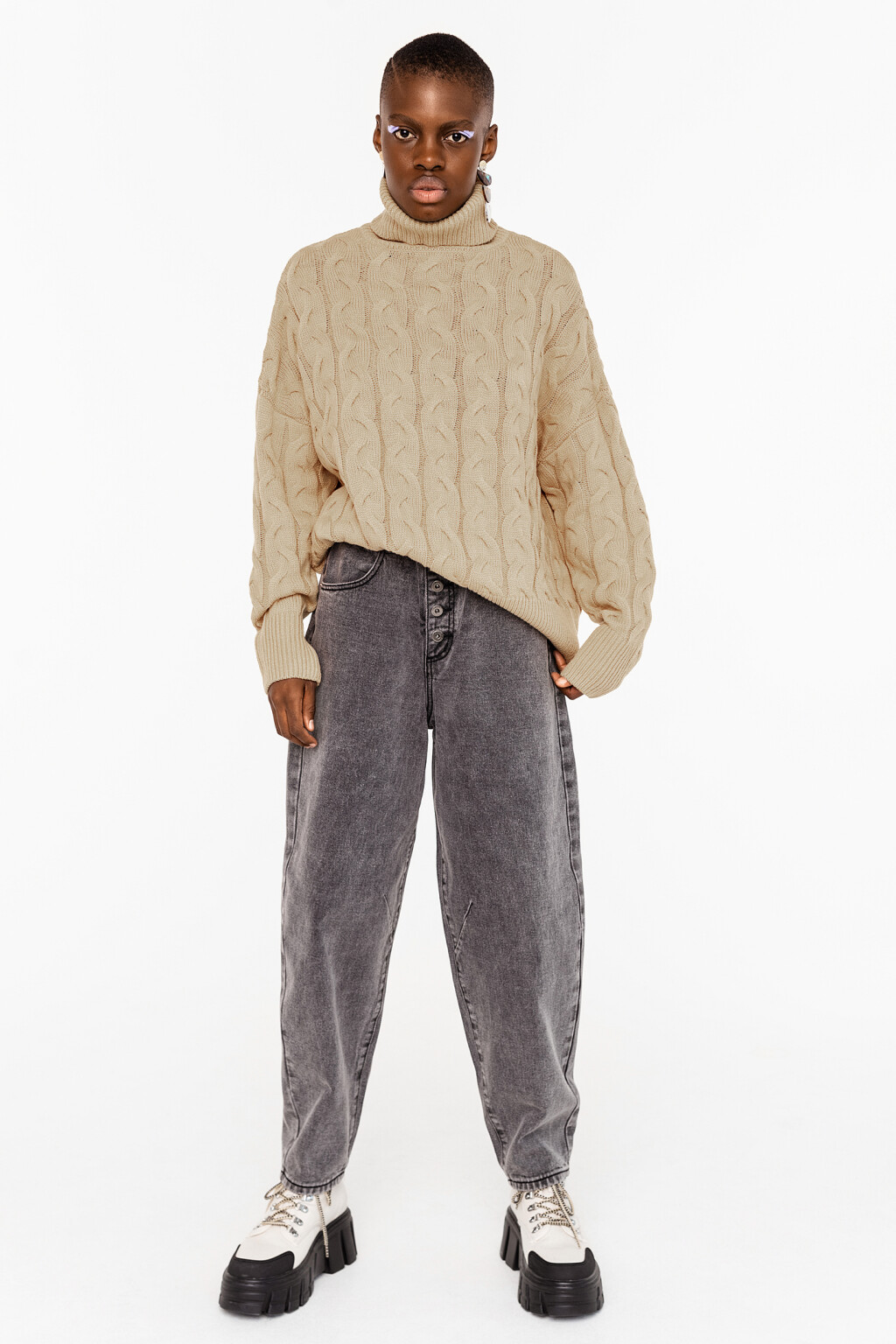 свитер вязаный oversize с узором косами - цвет бежевый - 1