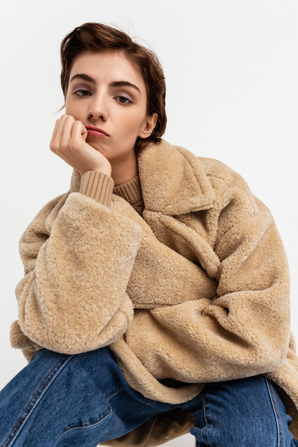 шуба oversize из искусственного меха - цвет бежевый - 2