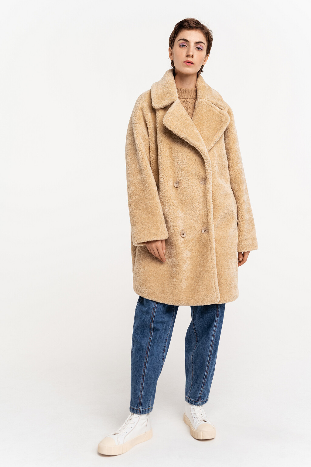 шуба oversize из искусственного меха - цвет бежевый - 3