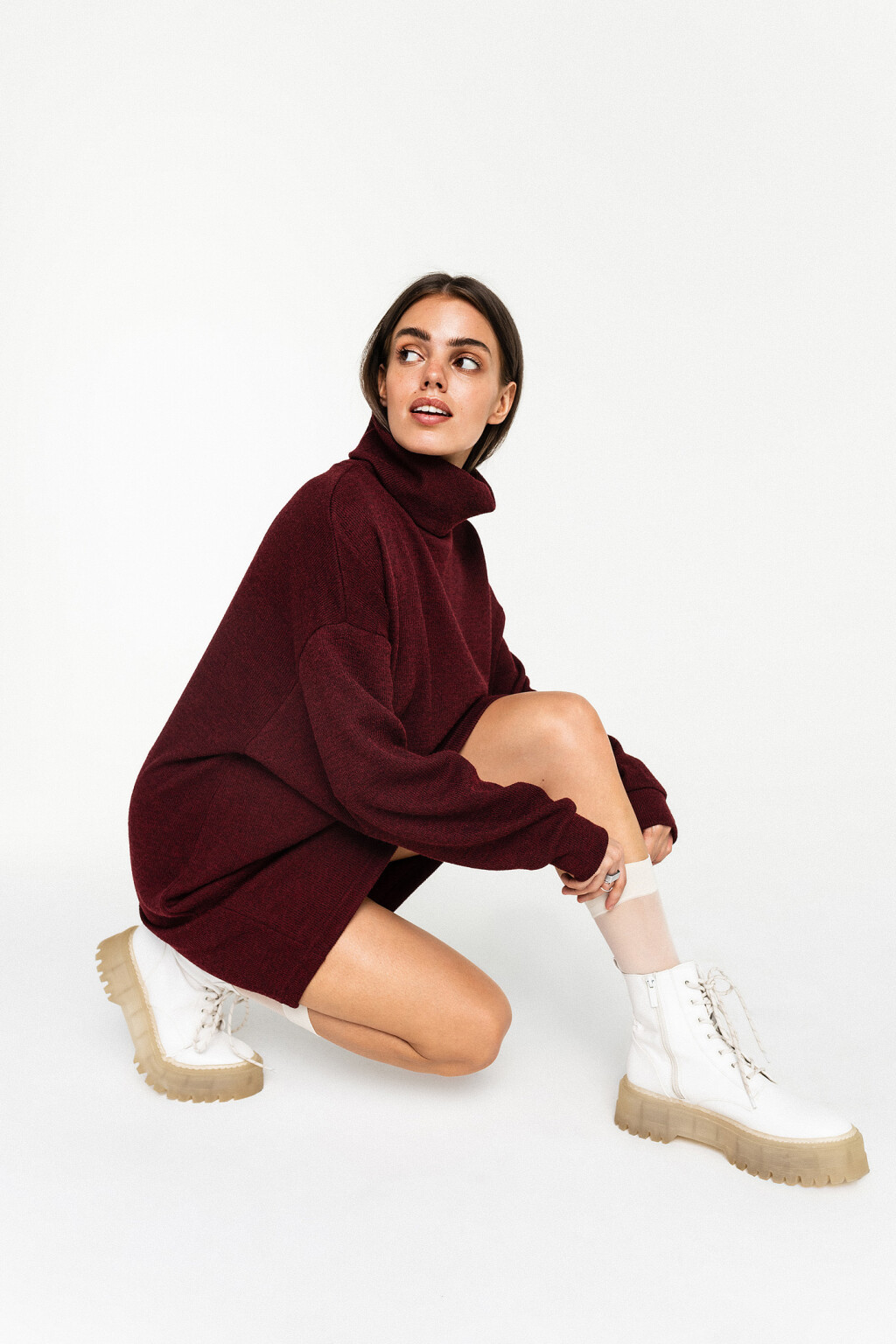 платье oversize трикотажное с высоким воротом - цвет бордовый - 5