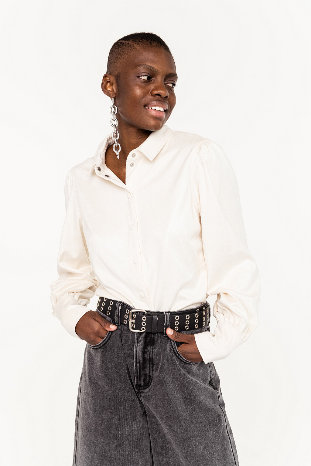 блузка из экозамши с объемными рукавами - цвет бежевый - 1