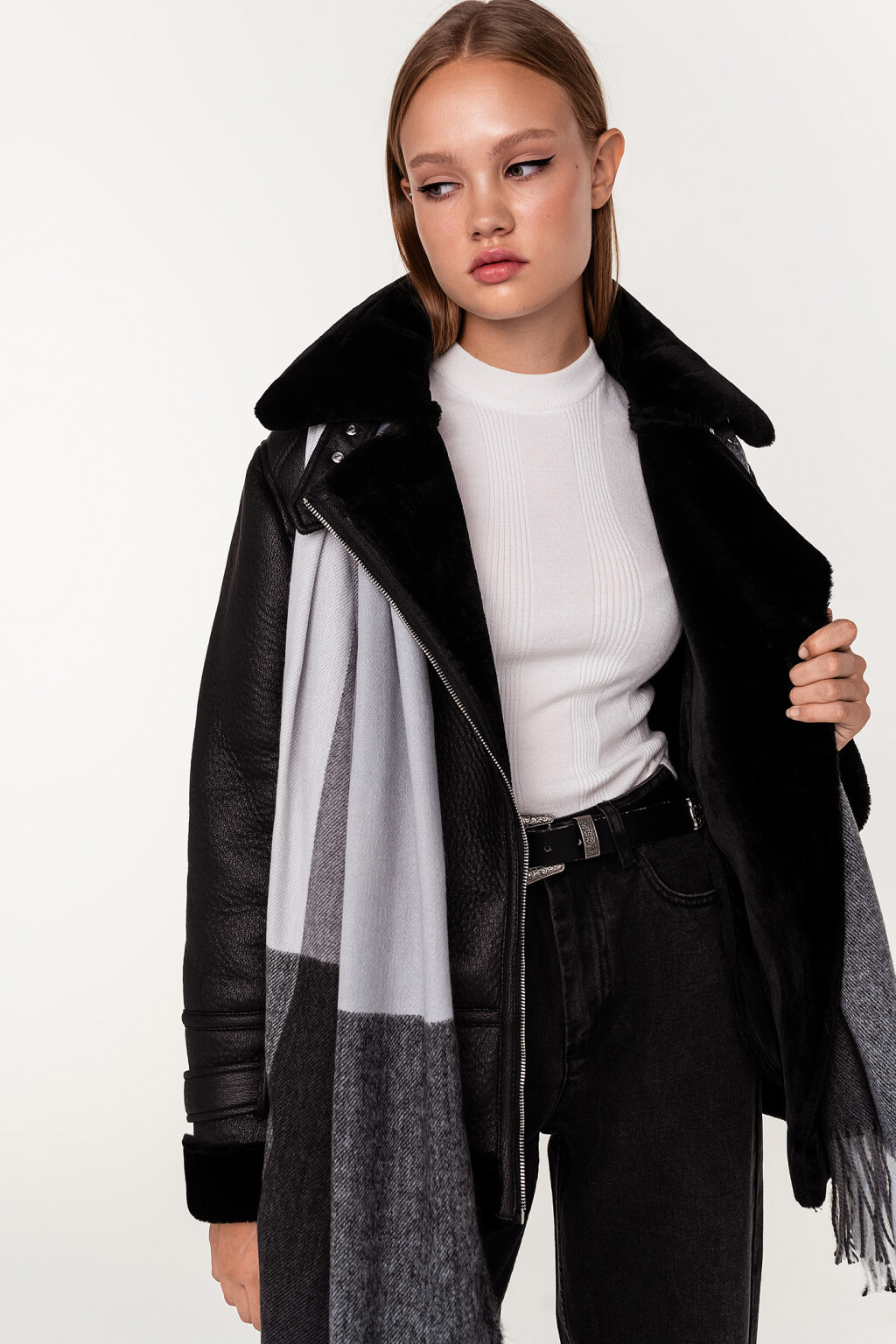 шарф женский - цвет серый - 2