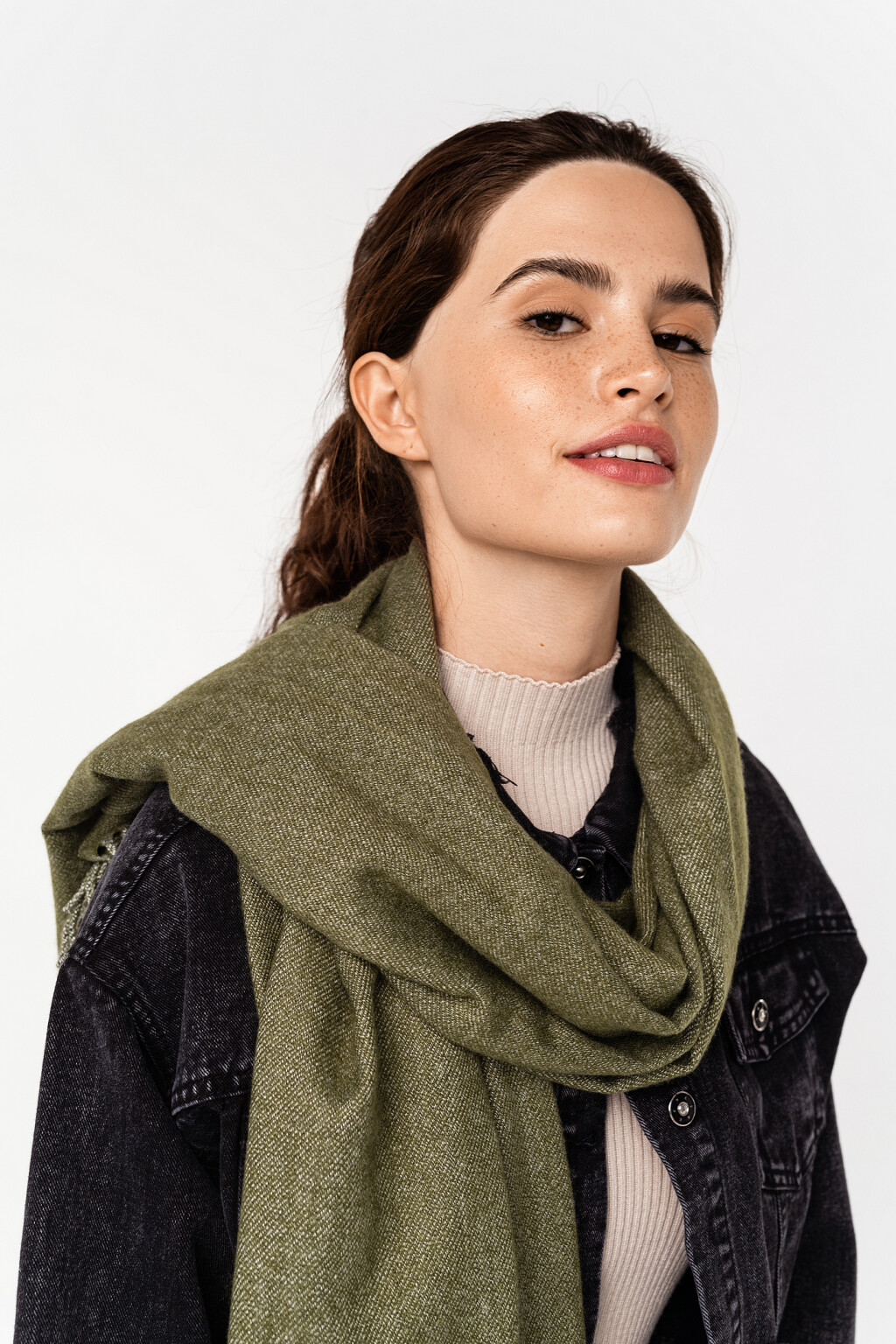 шарф женский - цвет зеленый - 1