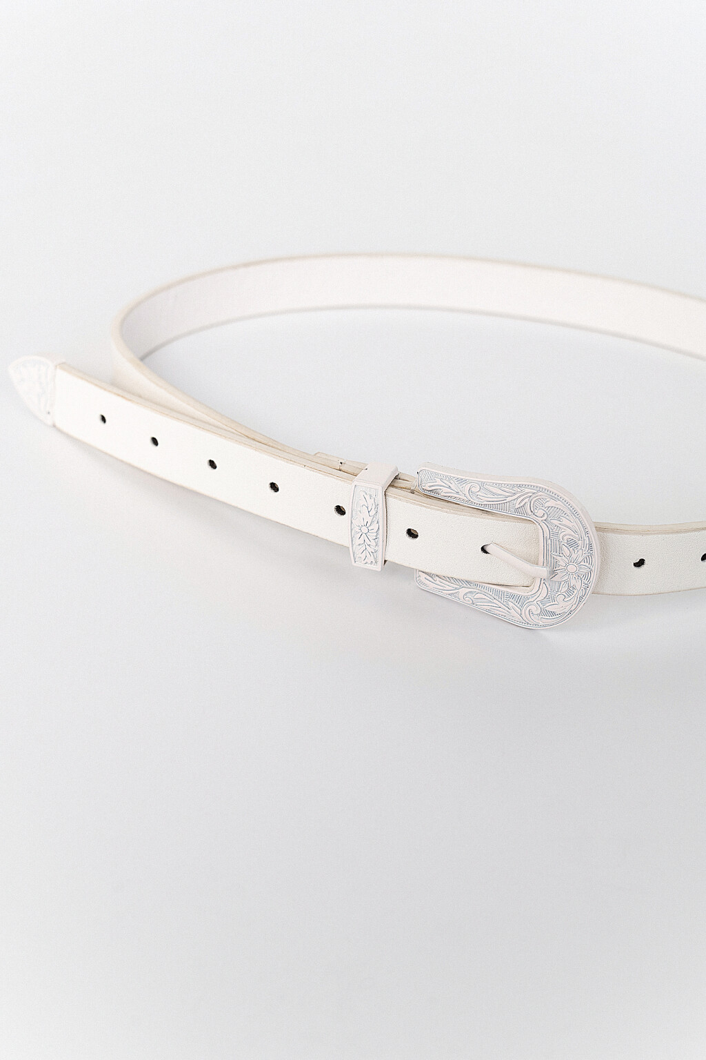 Ремень из искусственной кожи с пряжкой с узором - цвет белый - 2