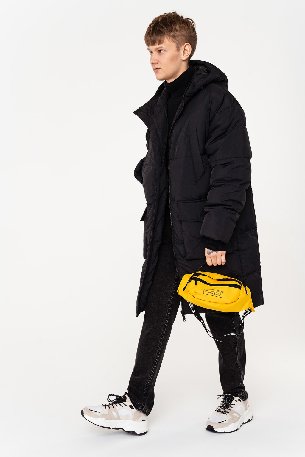 пуховик объемный удлиненный с капюшоном - цвет черный - 3