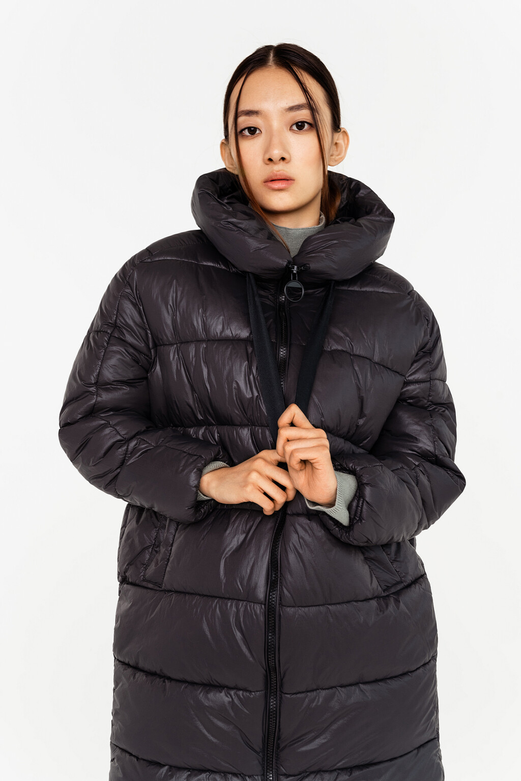 Пальто стеганое с капюшоном - цвет черный - 2