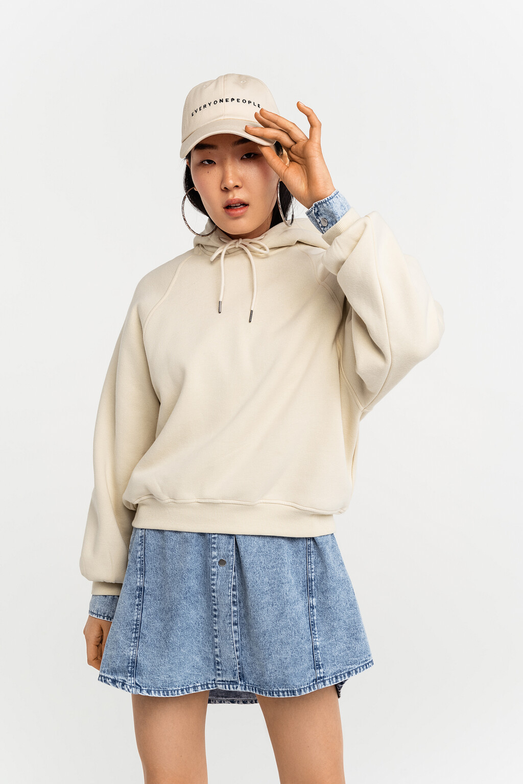 Худи свободного кроя с объемными рукавами - цвет бежевый - 2