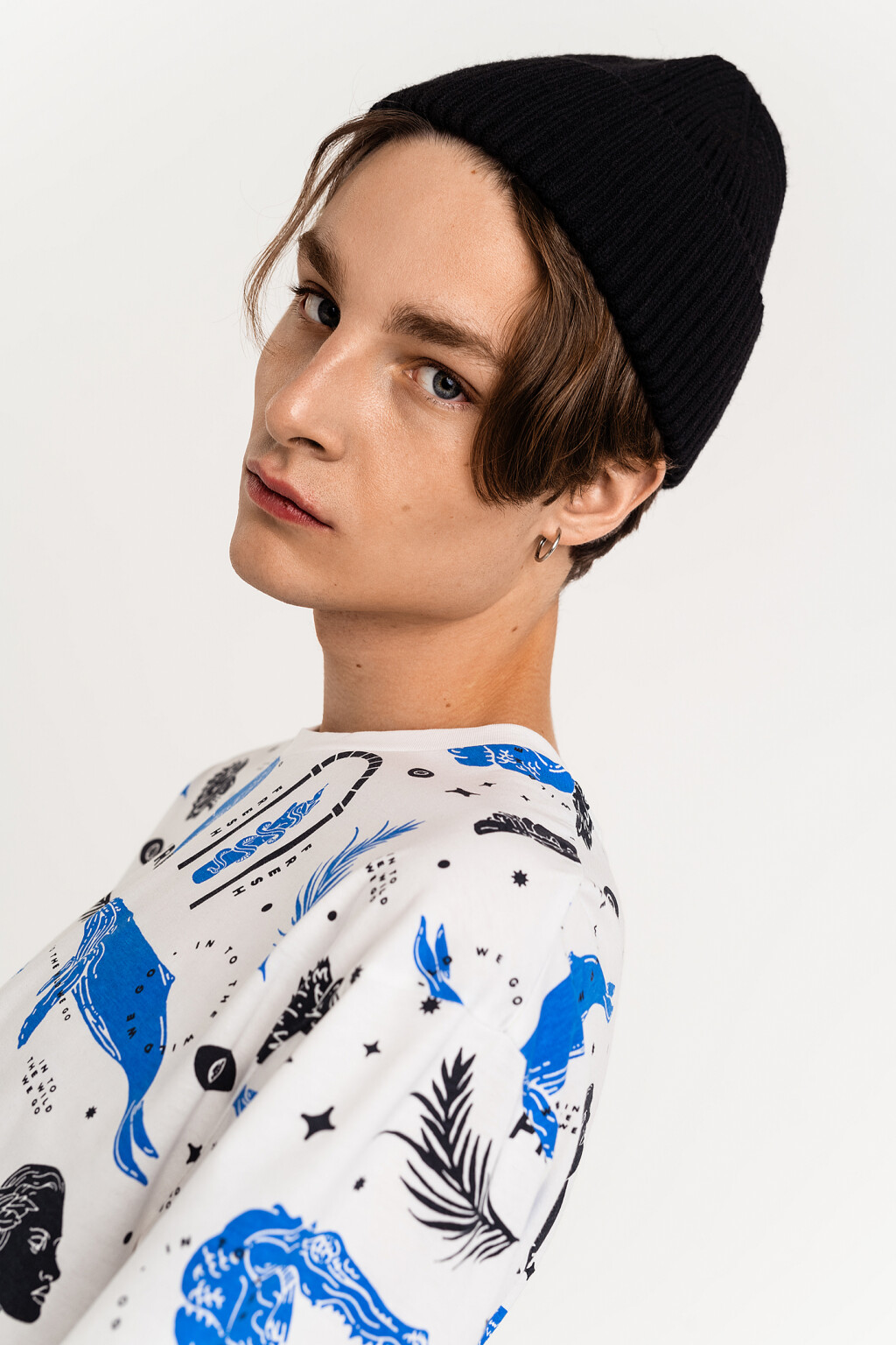 Футболка хлопковая прямого кроя с принтом - цвет белый - 5