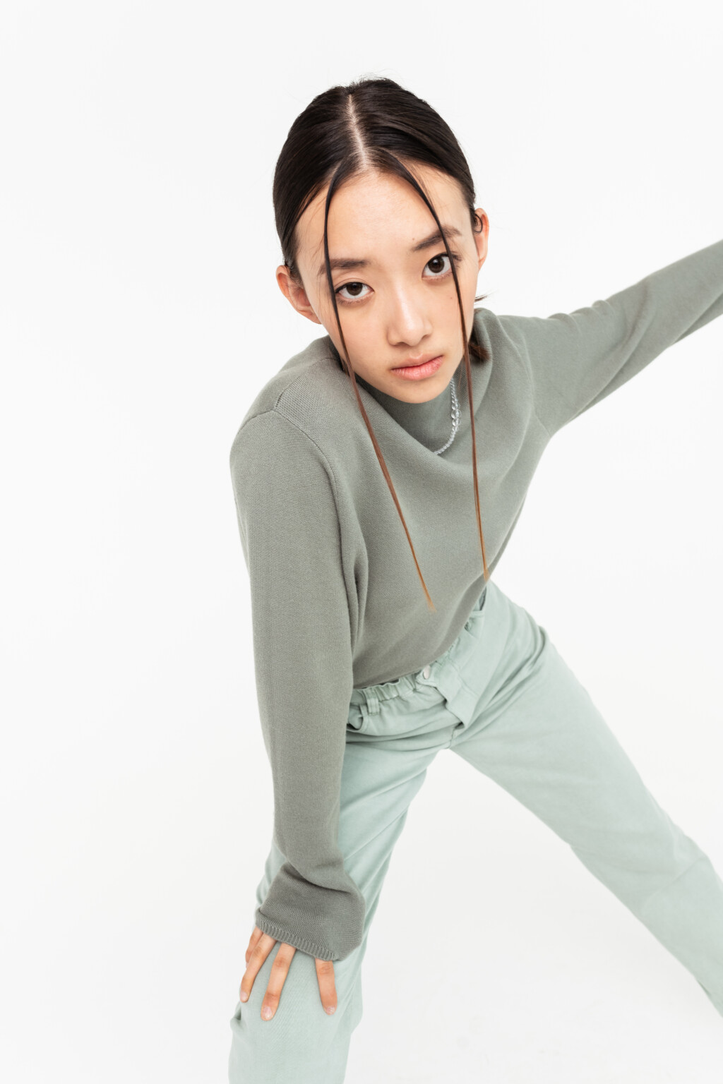 свитер женский - цвет зеленый - 2