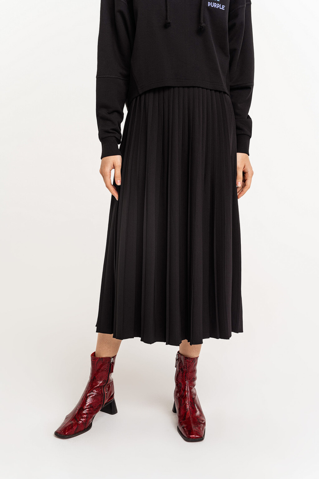 Юбка миди плиссе с потайной молнией сбоку - цвет черный - 2