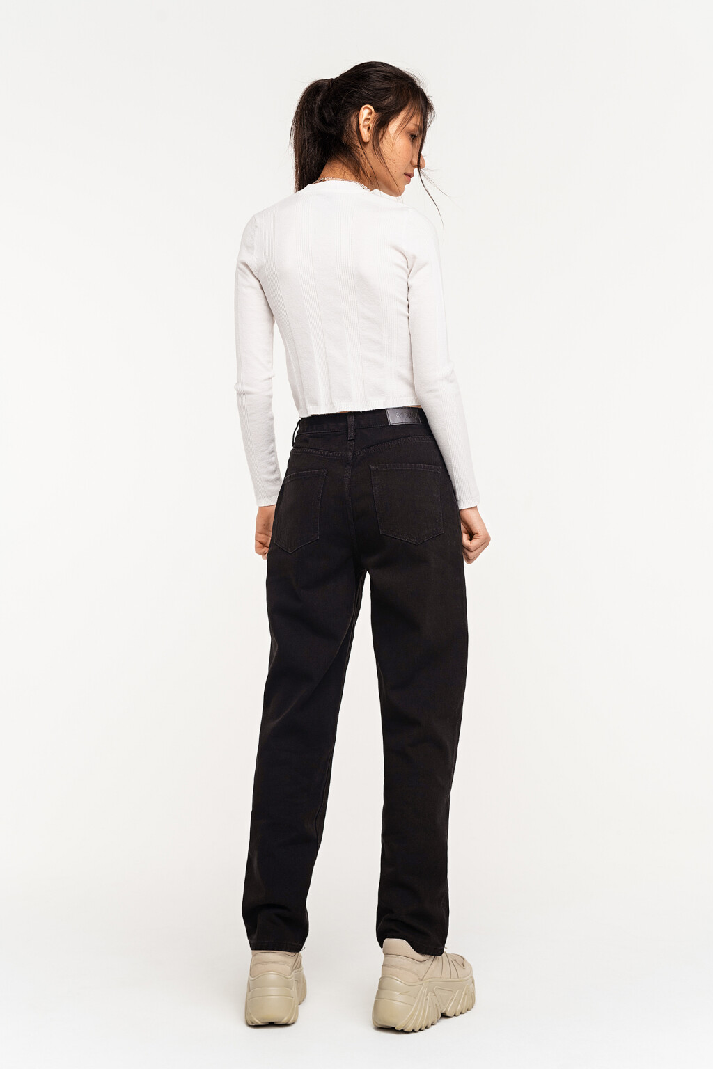 Джинсы классические прямые с высокой посадкой - цвет черный - 4
