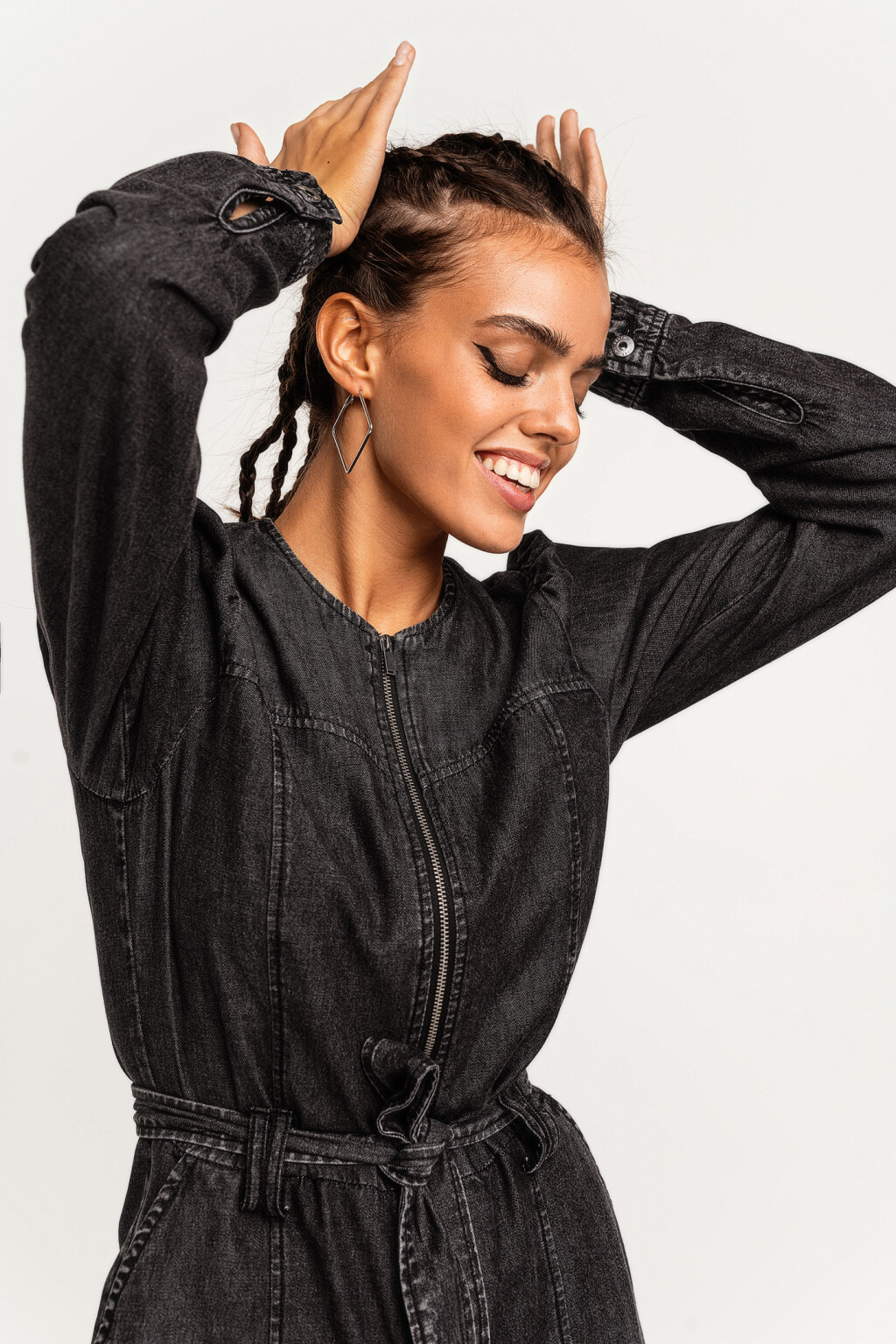 Комбинезон длинный джинсовый на молнии - цвет серый - 3