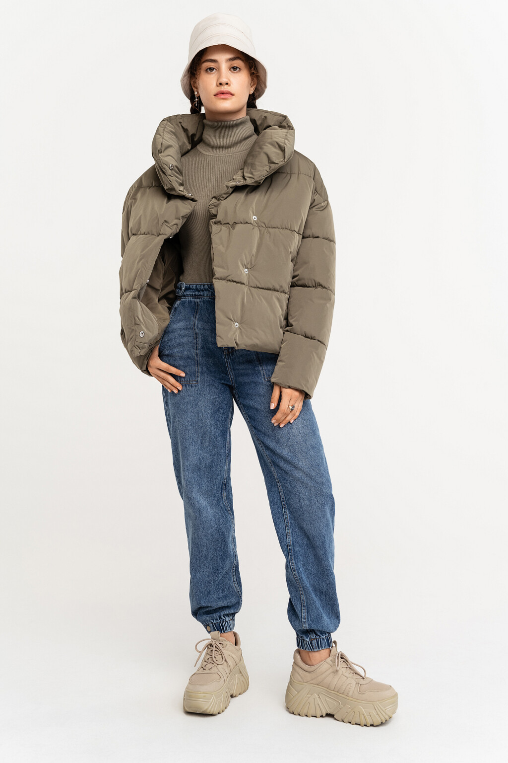 Куртка утепленная стеганая с воротником-стойкой на запах - цвет зеленый - 1