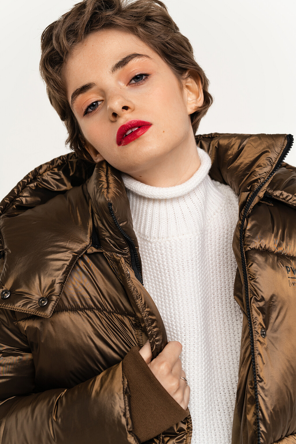 Куртка утепленная стеганая с эффектом металлик - цвет коричневый - 3