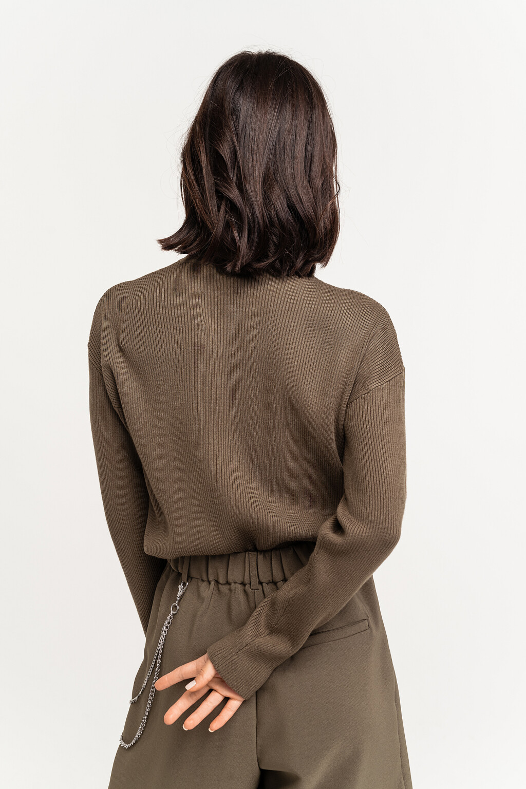 Свитер свободного кроя в рубчик с воротником-стойкой - цвет зеленый - 4