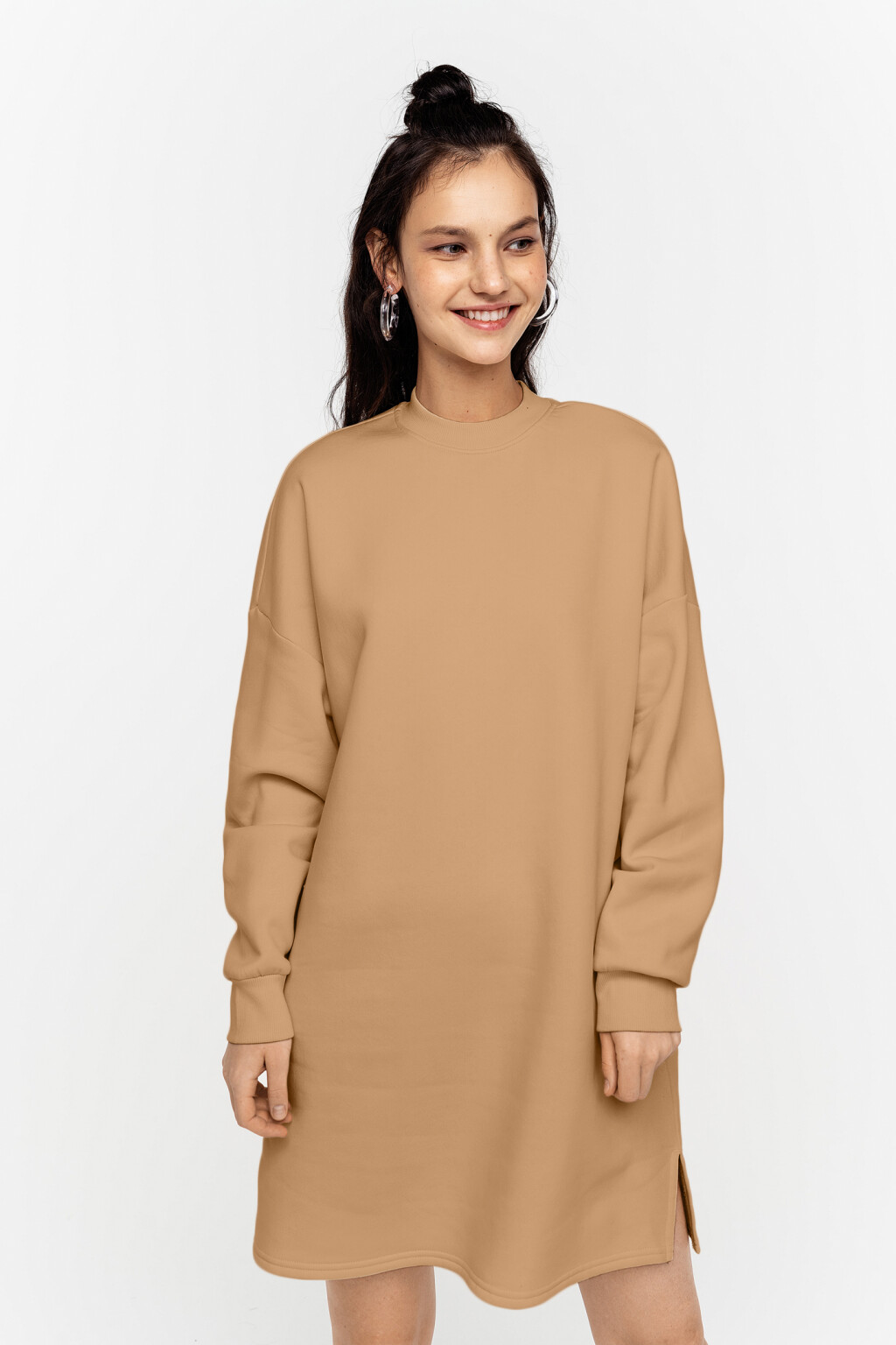 Платье-свитшот утепленное с молнией сзади - цвет бежевый - 2