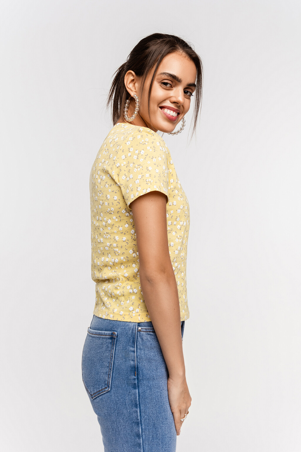 Футболка хлопковая с мелким принтом - цвет желтый - 2