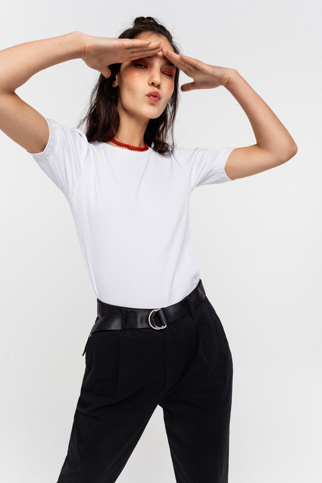 Футболка трикотажная в мелкий рубчик с рукавами-фонариками - цвет белый - 1