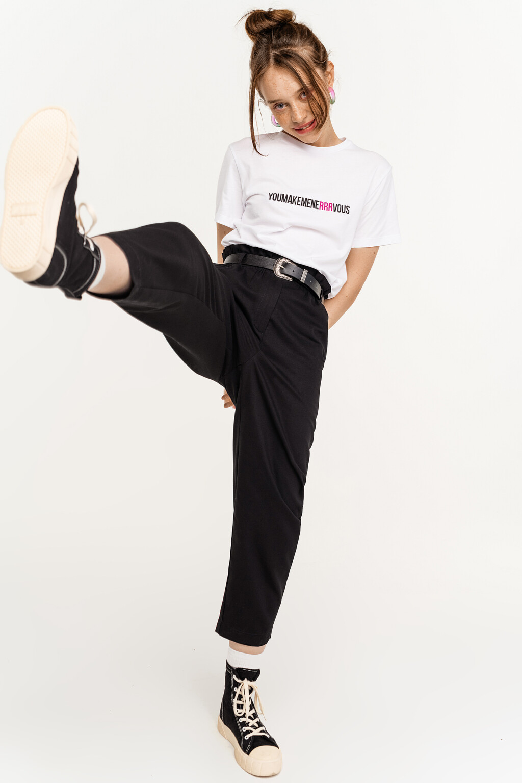 Брюки-бананы paperbag с ремнем - цвет черный - 5