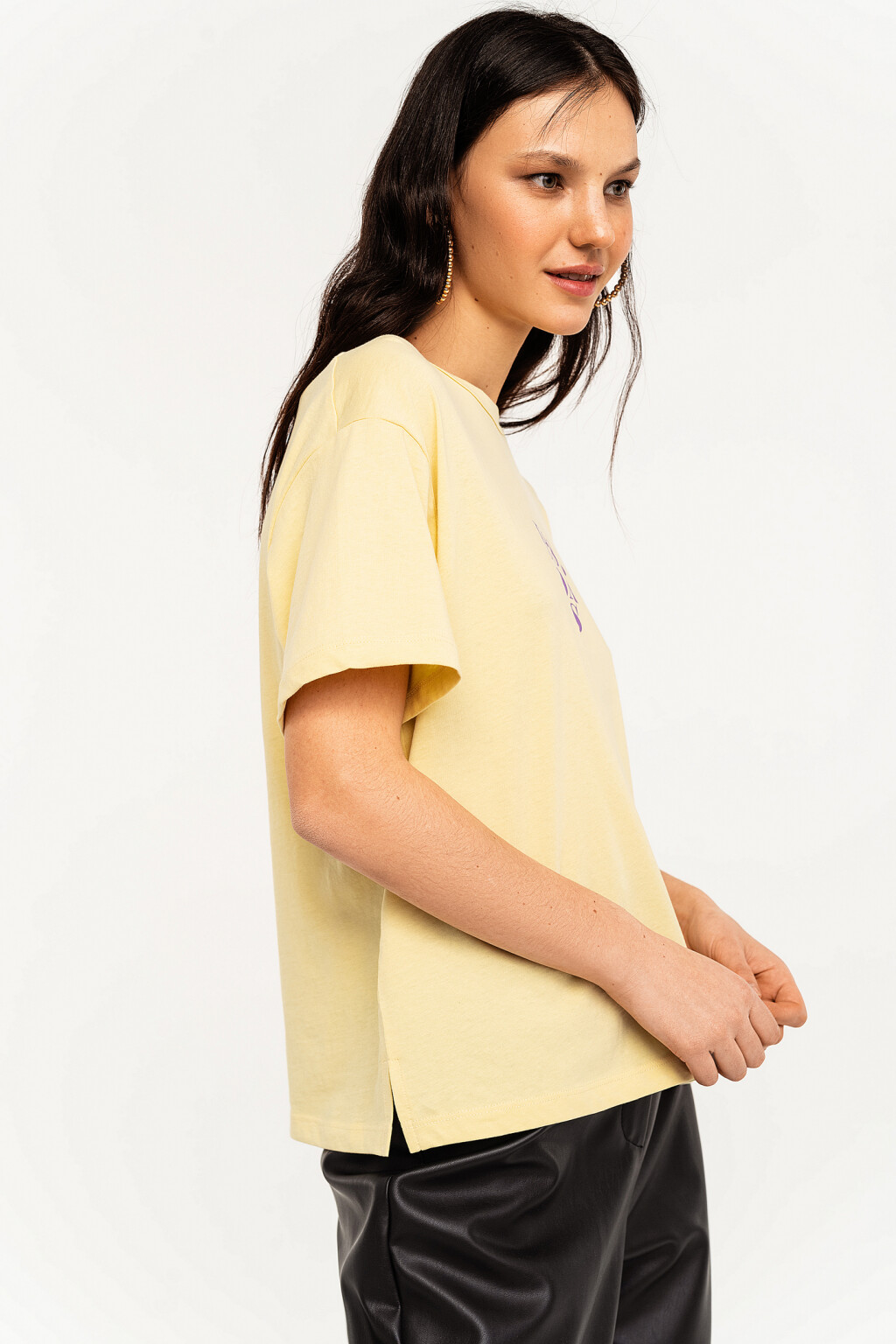 футболка женская - цвет желтый - 2