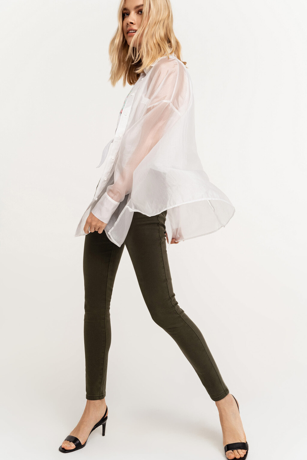 Джинсы скинни цвета хаки - цвет зеленый - 4