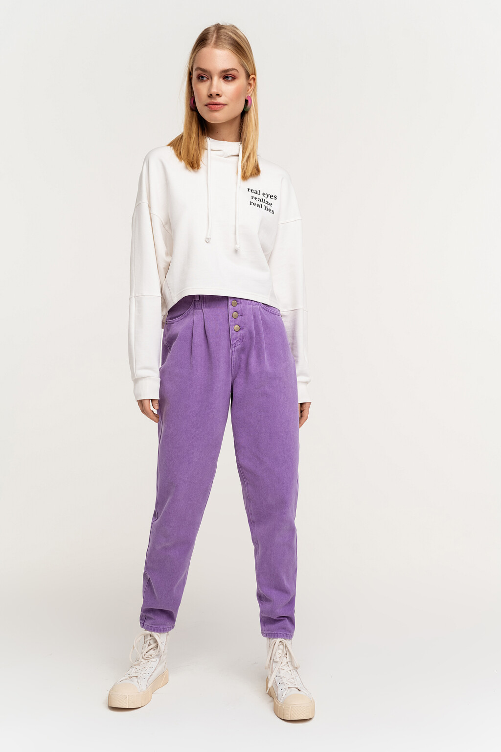 Худи короткая утепленная с надписями - цвет белый - 1