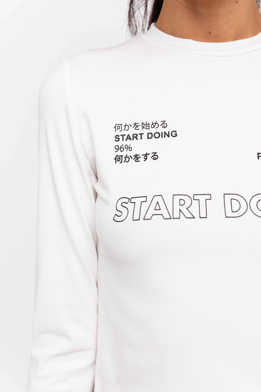 Лонгслив укороченный с волнистым краем - цвет белый - 3