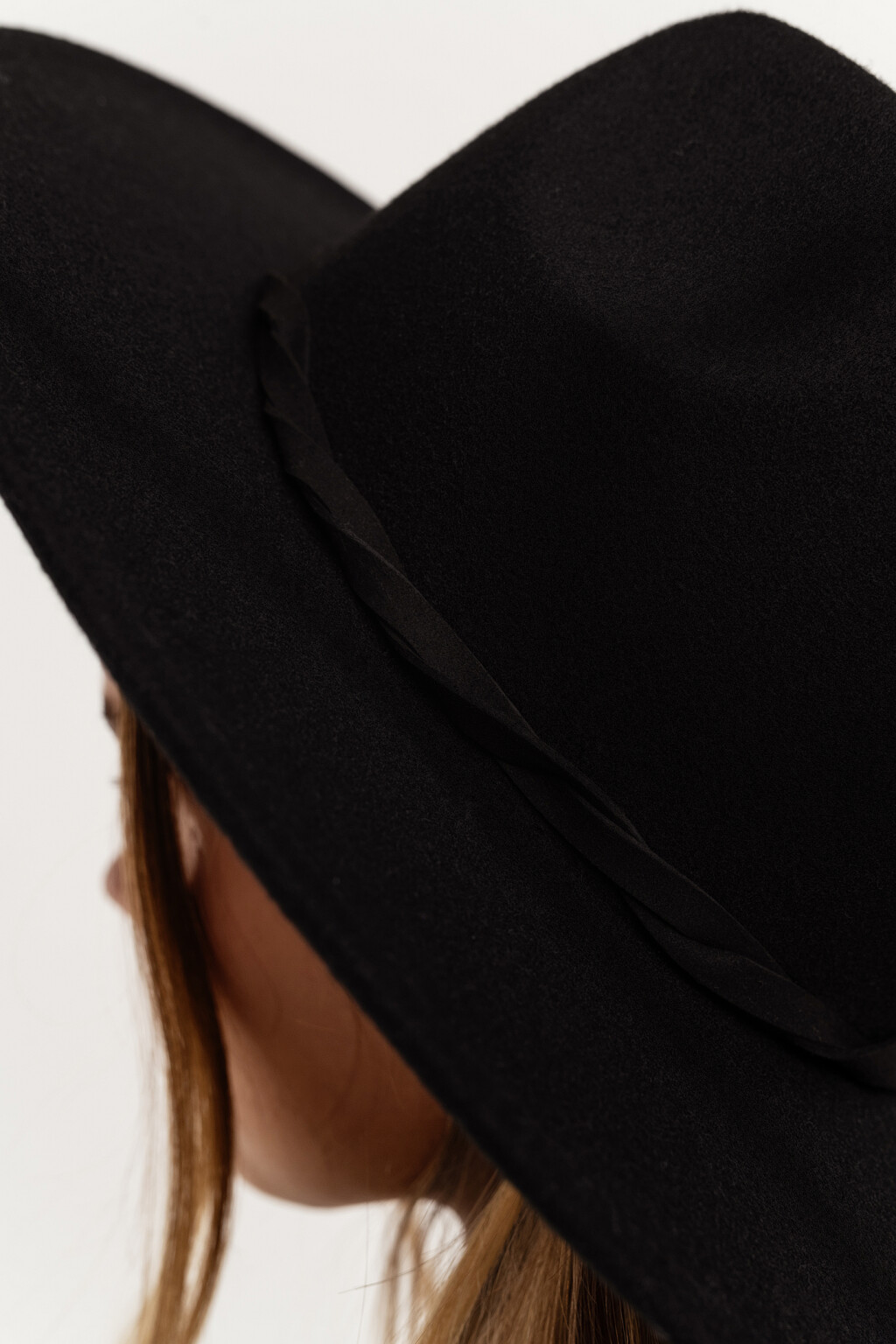 Шляпа-федора из искусственной замши - цвет черный - 4