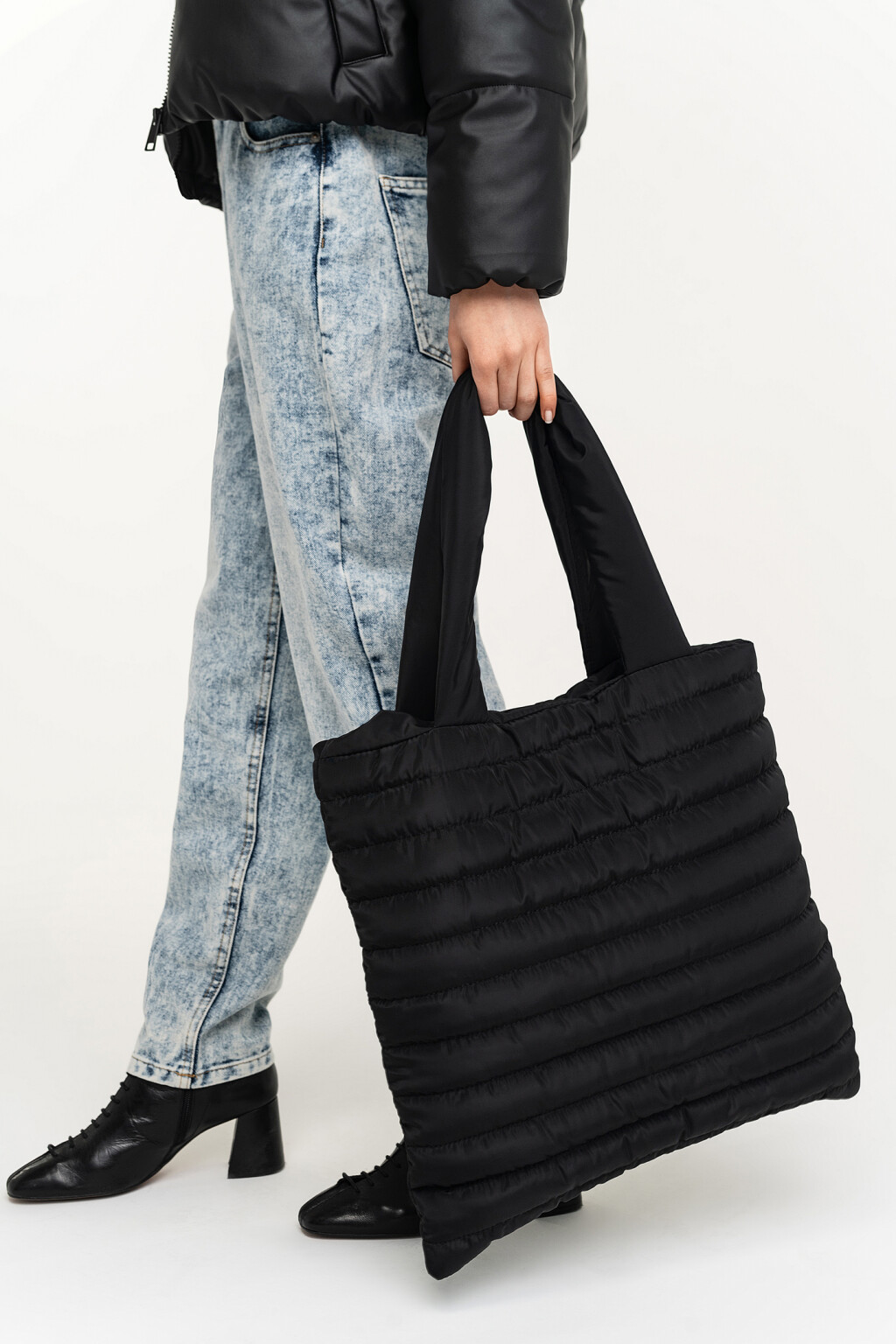 Сумка шопер дутая стеганая - цвет черный - 1