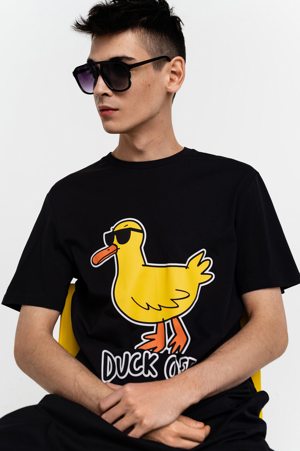 Футболка хлопковая свободного кроя с принтом "утка" - цвет черный - 1