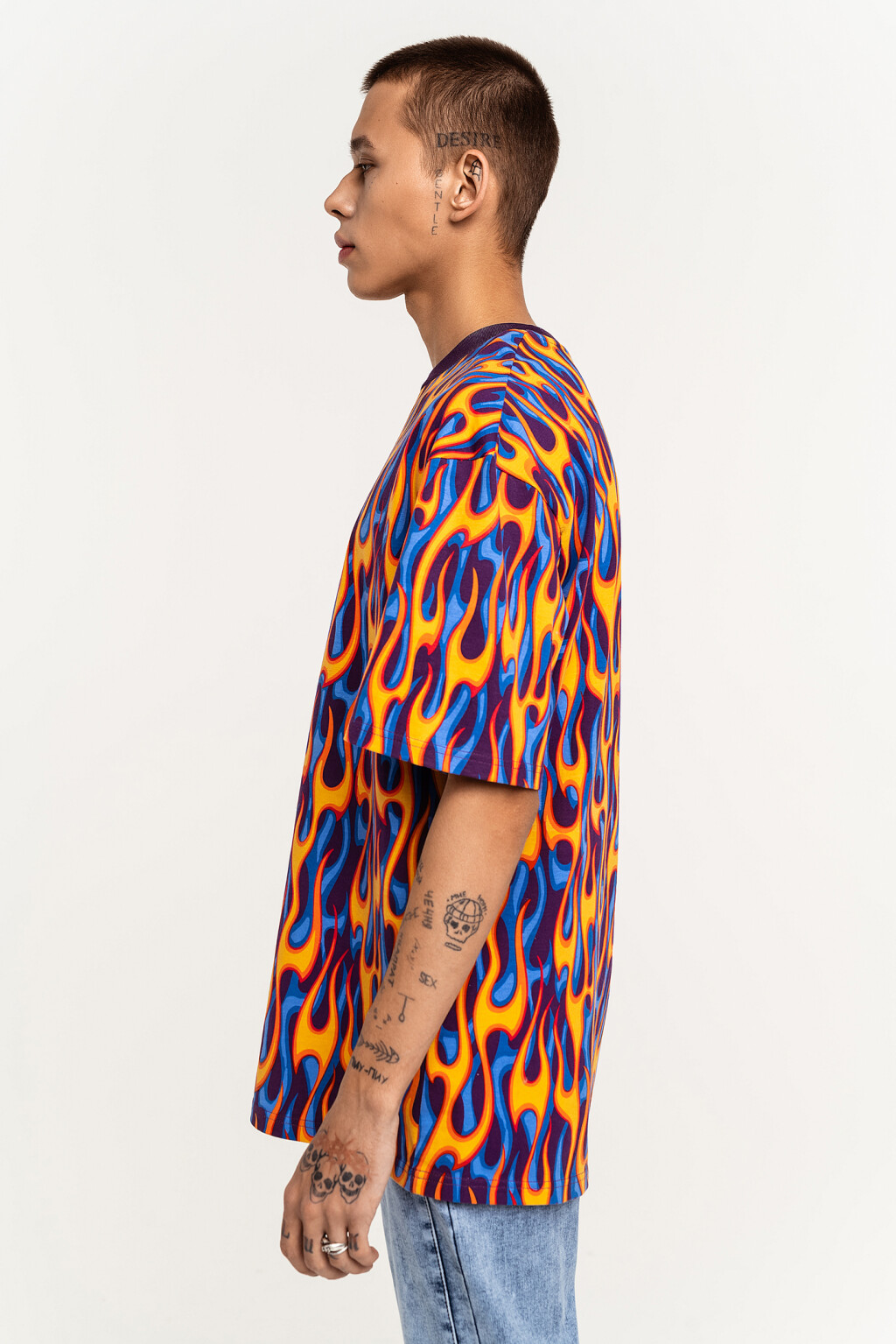 Футболка хлопковая oversize с ярким принтом - цвет белый - 4