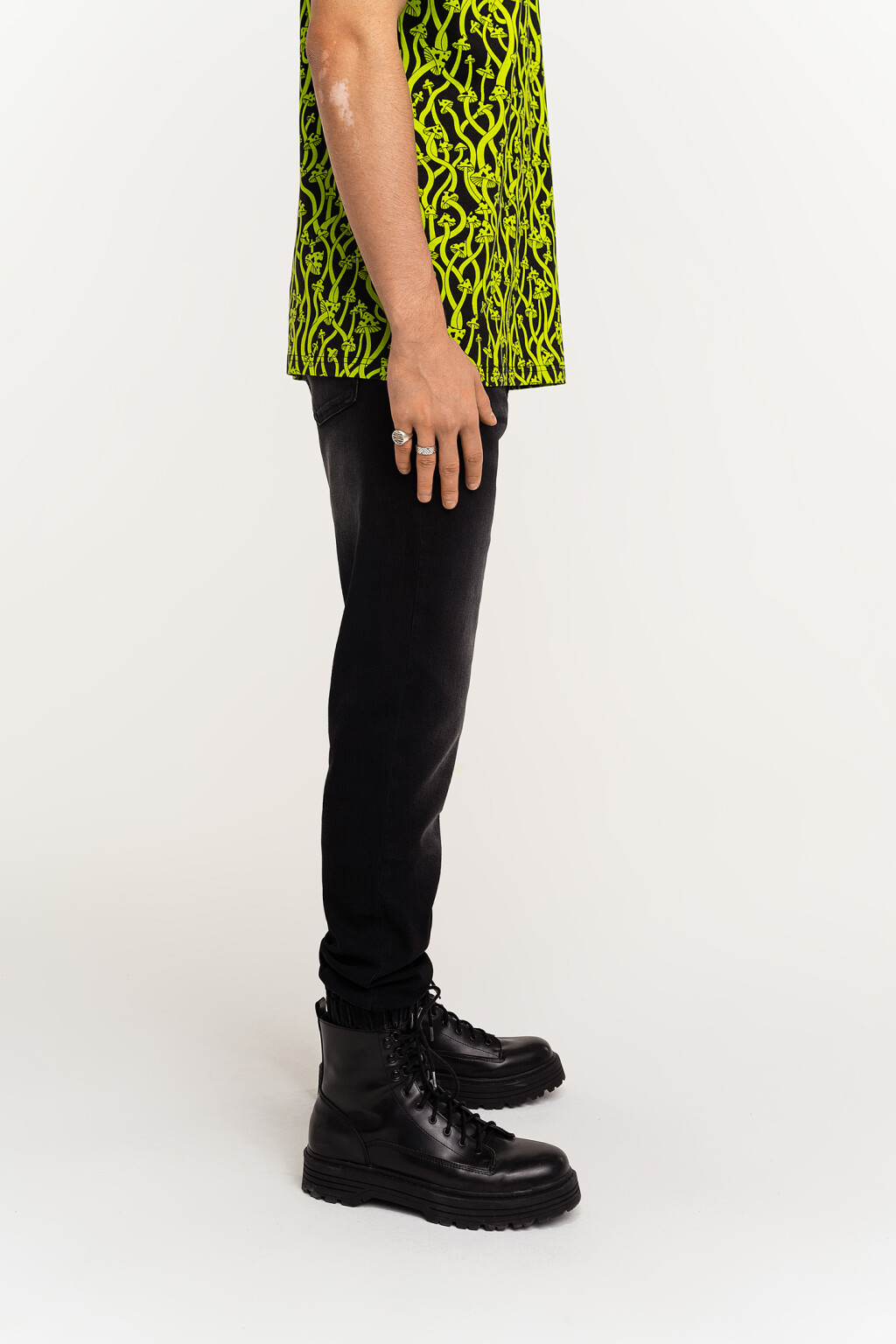 Джинсы-джоггеры с пятью карманами - цвет черный - 5