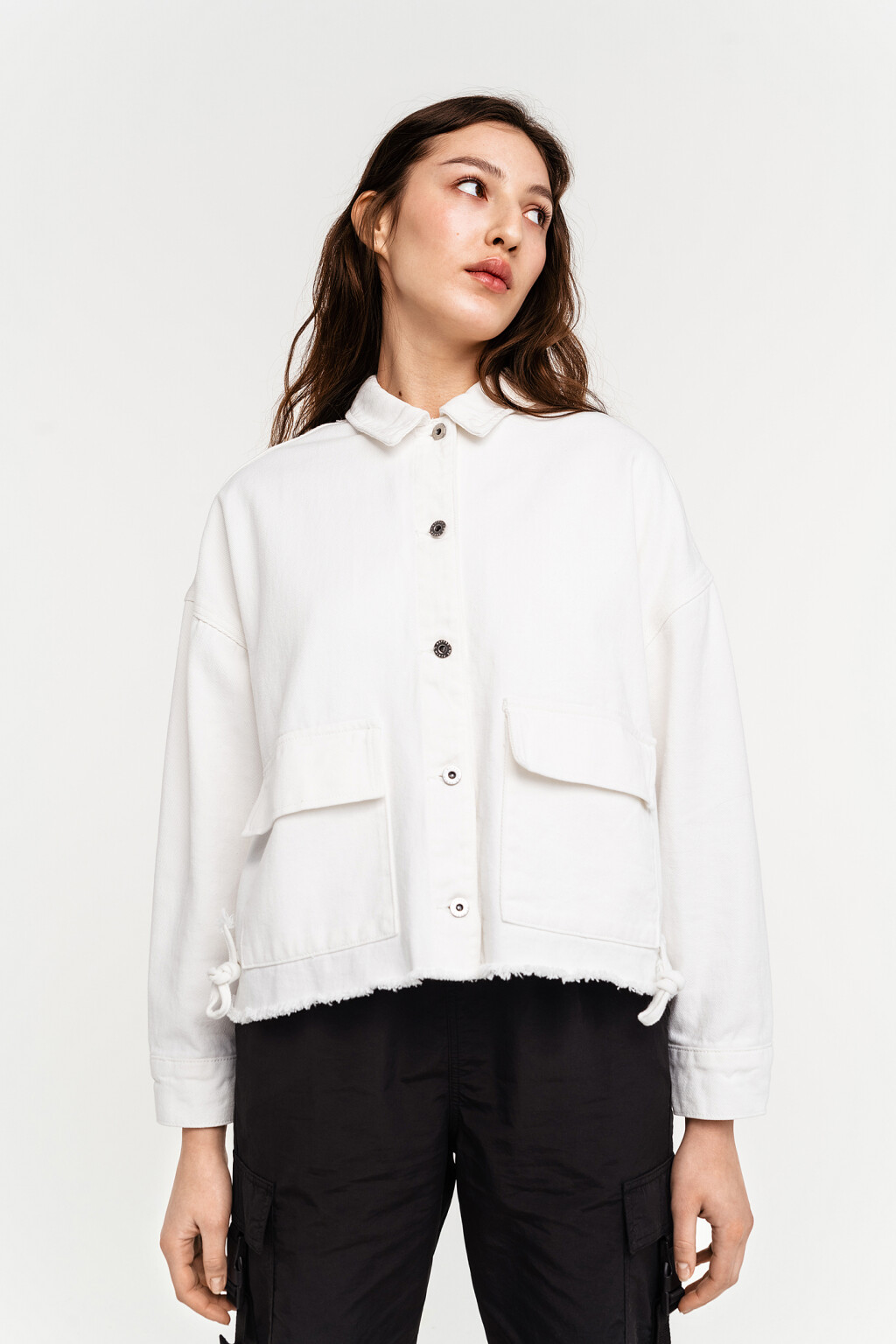 куртка джинсовая женская - цвет белый - 2