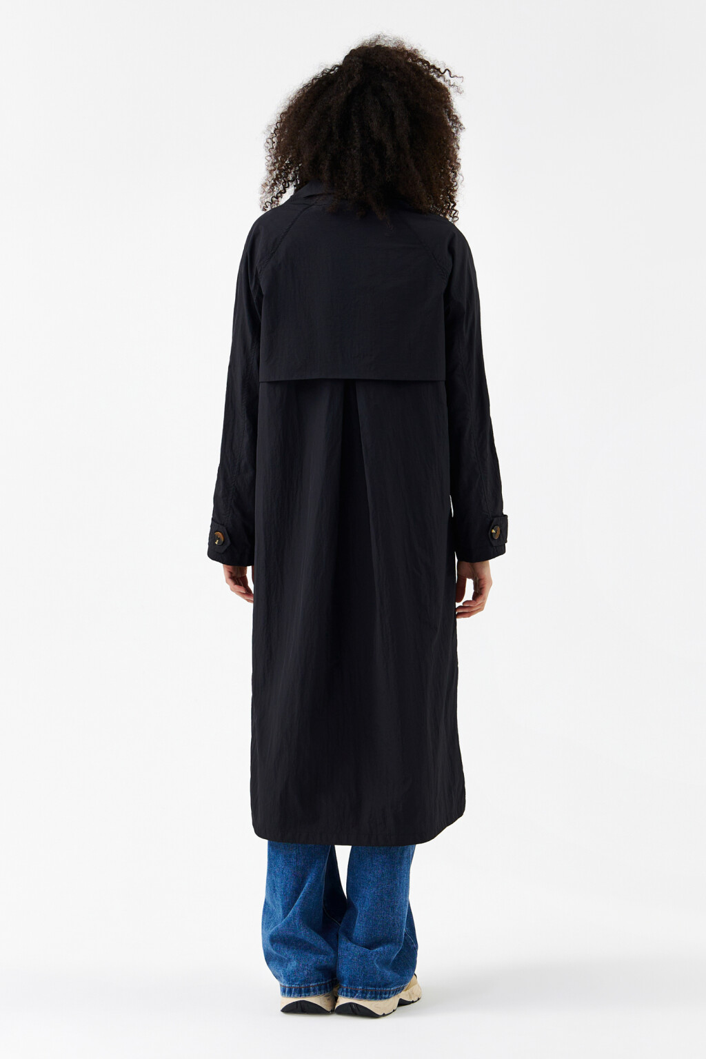 Тренч однобортный с пелериной - цвет черный - 2