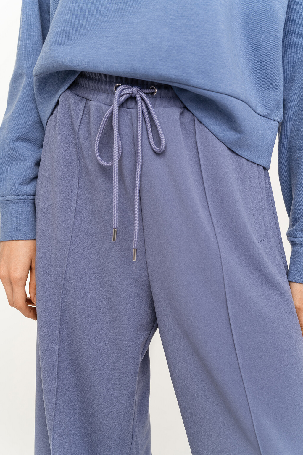 Брюки широкие с эластичным поясом на завязках - цвет синий - 2