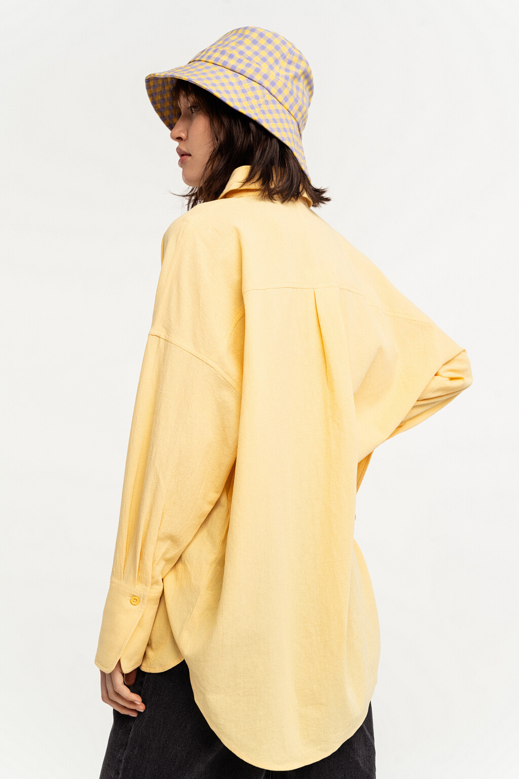 Рубашка хлопковая oversize из текстурной ткани - цвет желтый - 4