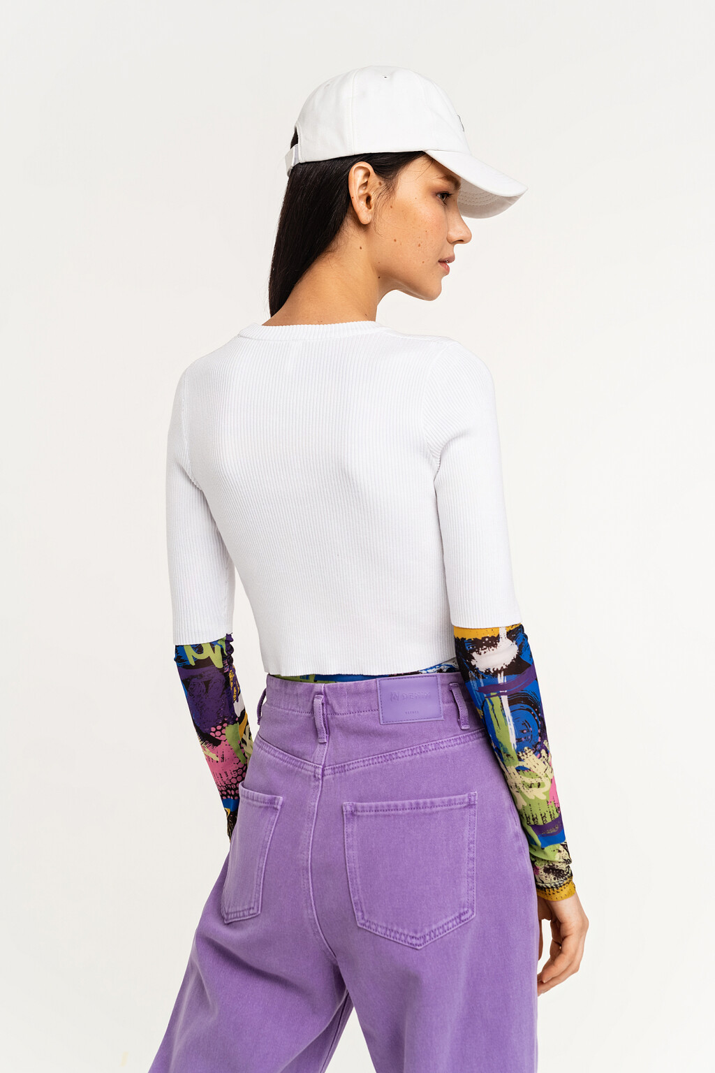 Кардиган укороченный в рубчик - цвет белый - 4