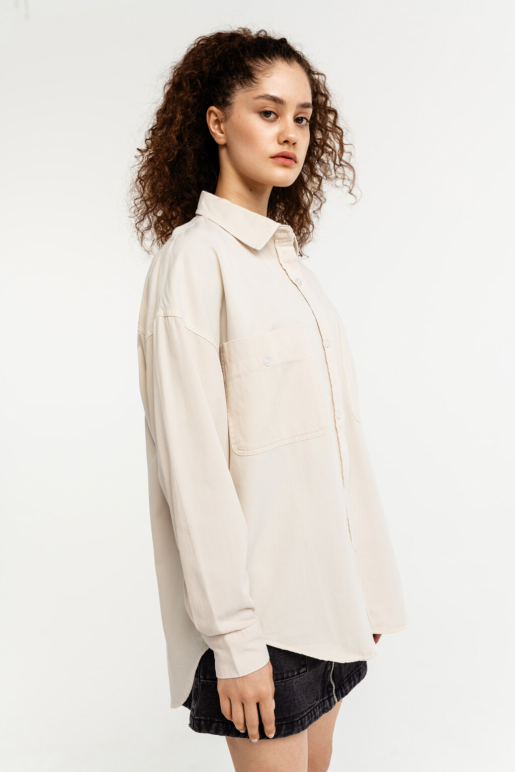 Рубашка джинсовая oversize - цвет бежевый - 3