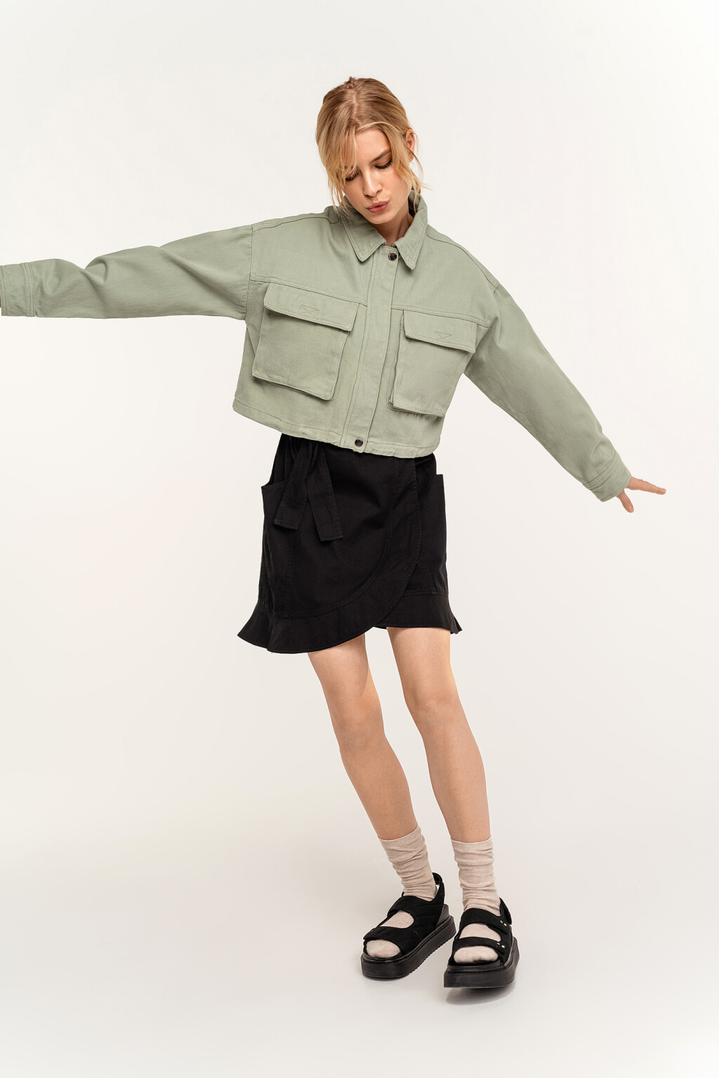 Юбка хлопковая на запах с поясом - цвет черный - 1